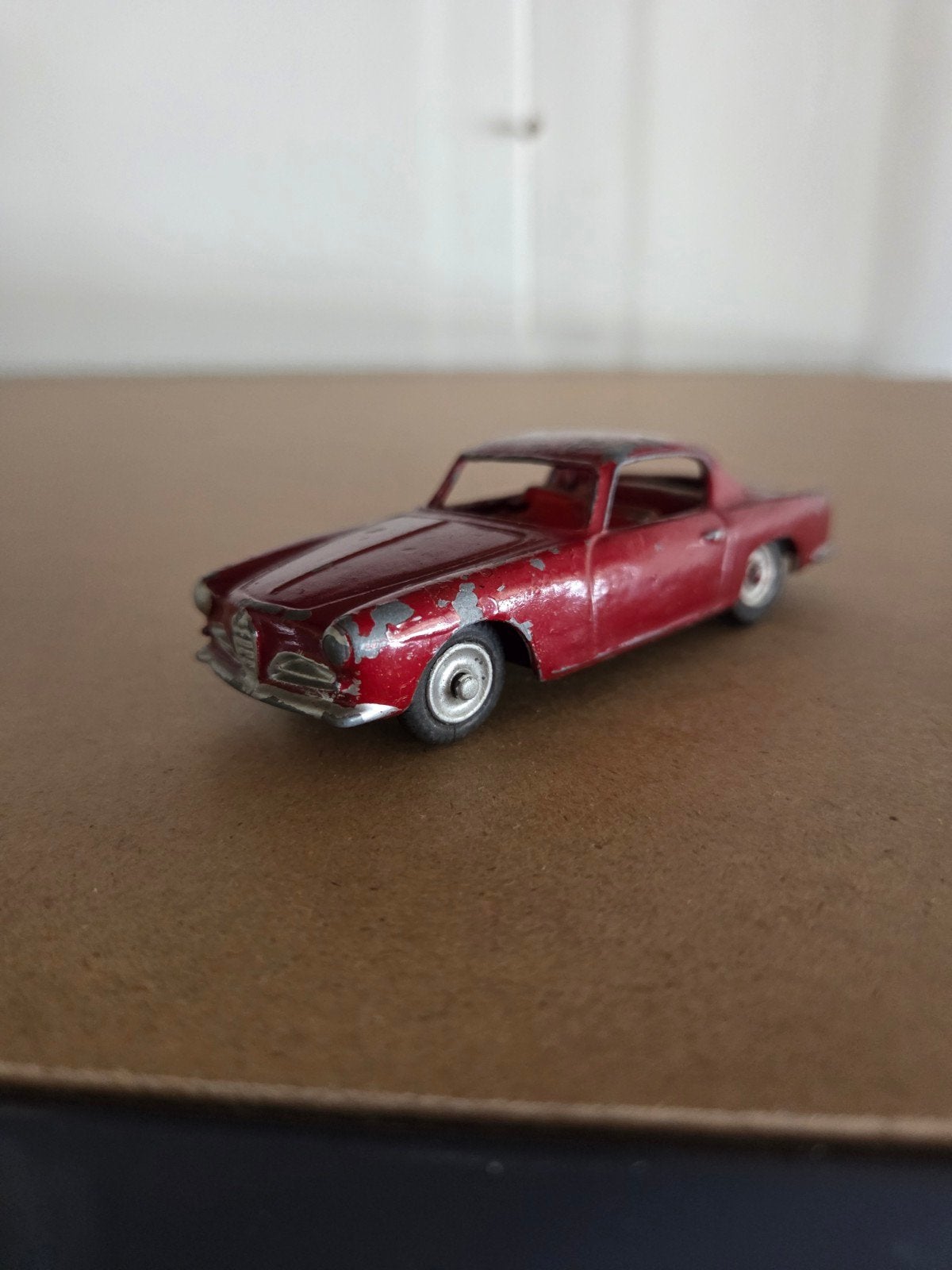 alfa romeo coupe Dinky toys 185, Hobby en Vrije tijd, Modelauto's | 1:43, Ophalen, Auto, Dinky Toys