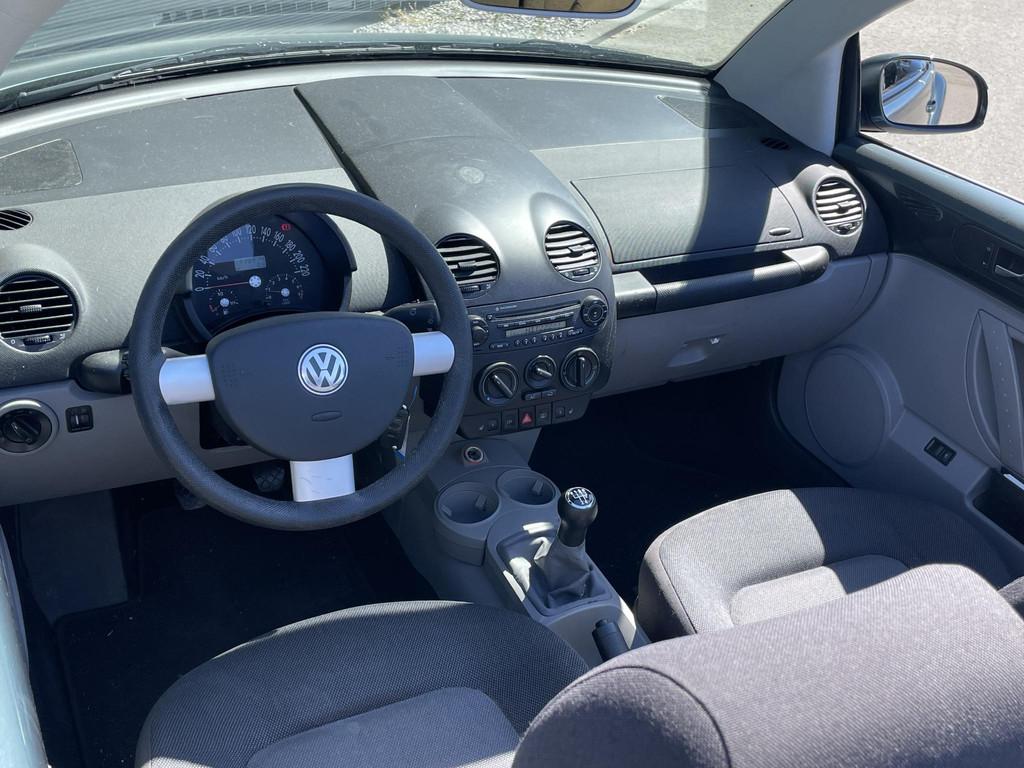 Volkswagen New Beetle Cabriolet 2.0 Turijn, Voorwielaandrijving, Stof, Gebruikt, 4 cilinders