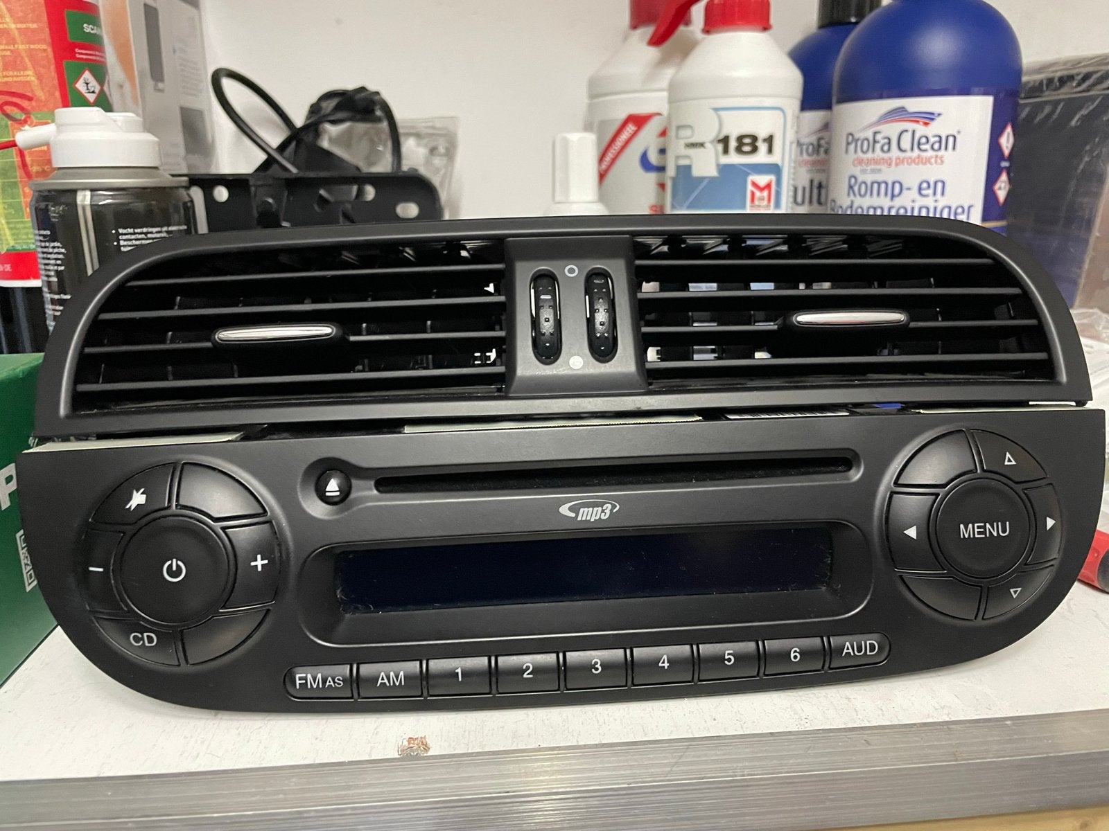Originele Fiat 500 Radio met MP3-functie, Auto diversen, Autoradio's, Ophalen of Verzenden, Gebruikt