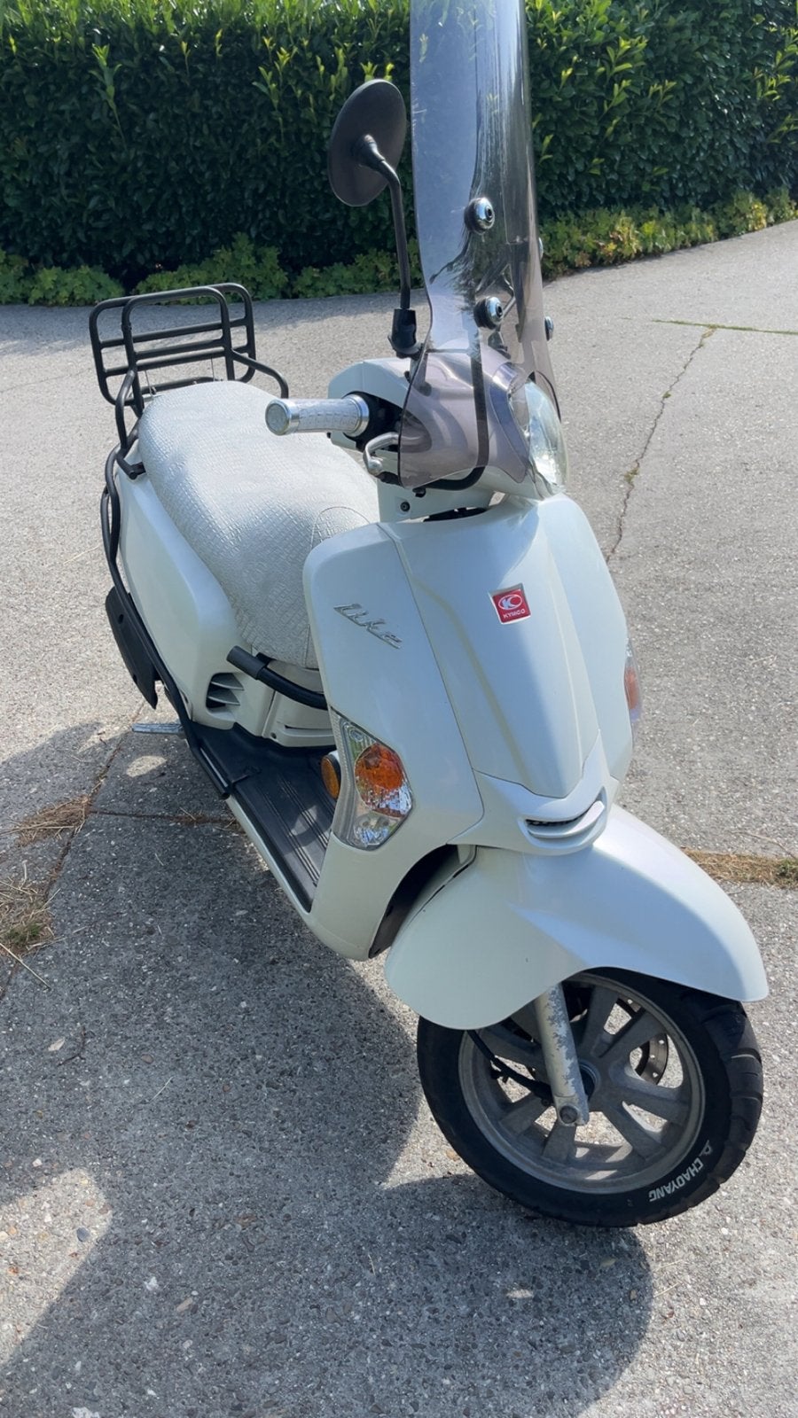 Kymco Like 50 scooter - Wit, inclusief windscherm, Fietsen en Brommers, Snorfietsen en Snorscooters, Ophalen, Kymco, Zo goed als nieuw