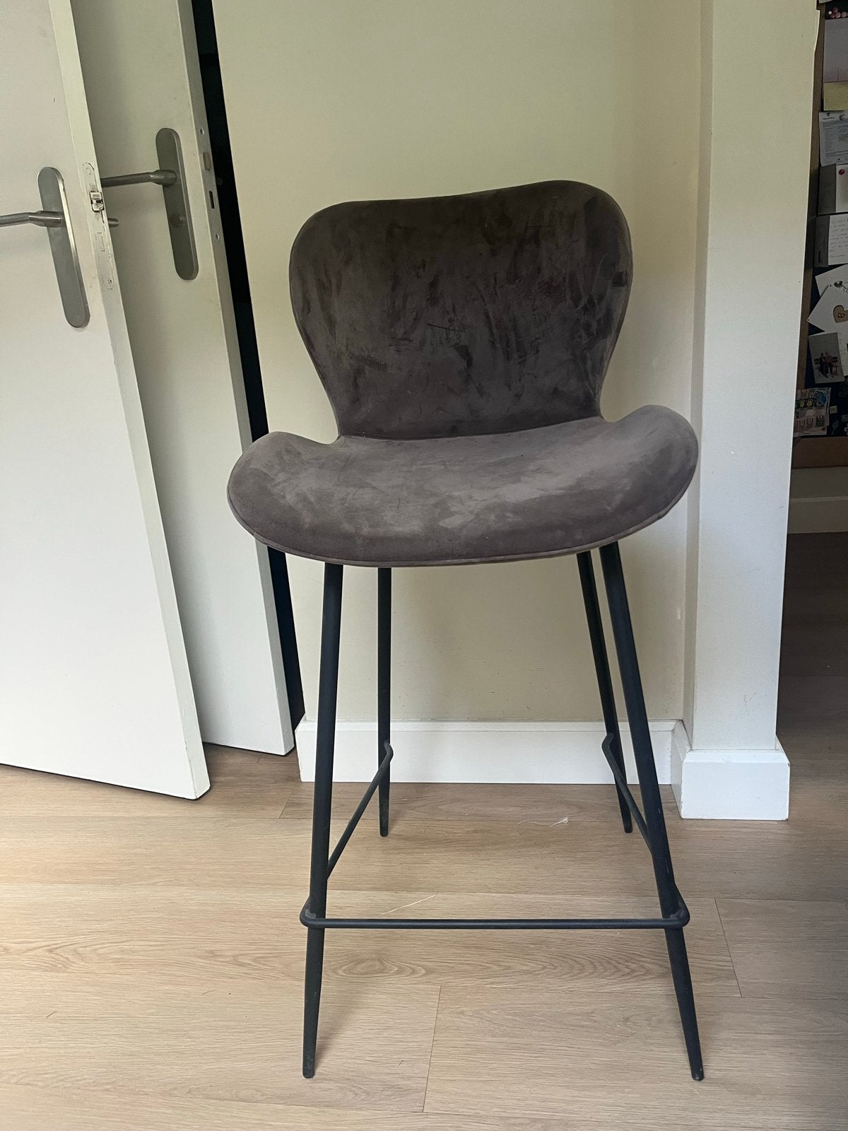 Halfhoge barkruk in prima staat - 70 cm zithoogte, Gebruikt, 60 tot 90 cm, Ophalen of Verzenden, 1 kruk
