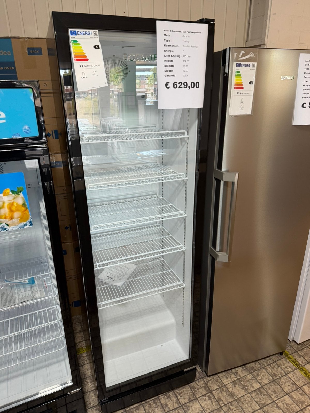 Glasdeur koeling 194 hoog 60 breedt kleur zwart 350 liter, Geratek, Zonder vriesvak, Geratek, 200 liter of meer