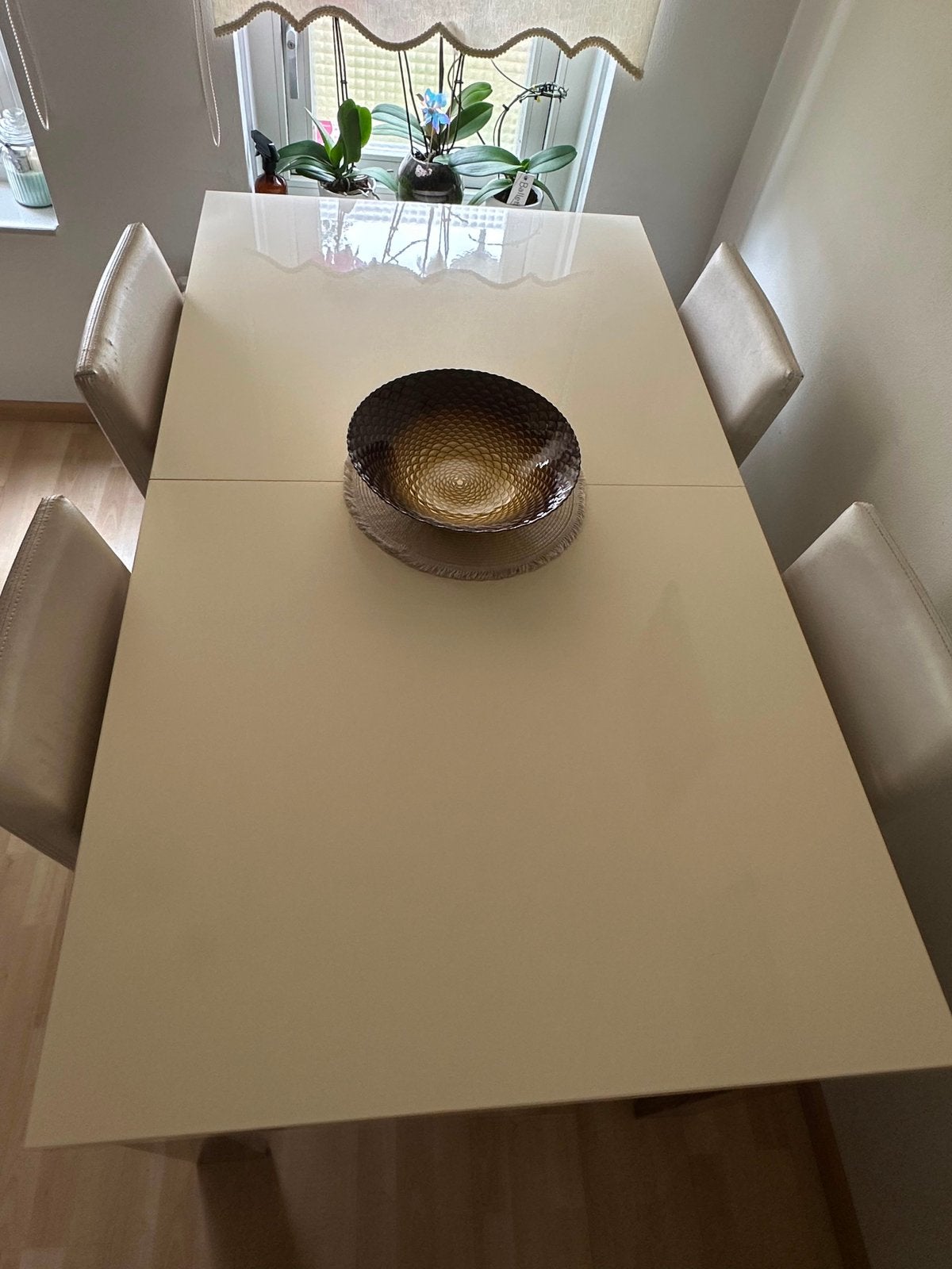 Uitschuifbare eettafel met 6 stoelen, Ophalen, Gebruikt, Uitschuifbare tafel met 6 stoelen, 4 tot 6 stoelen