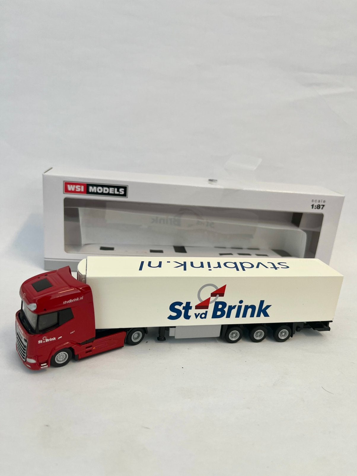 St vd Brink DAF XG+ met koeloplegger 1:87, Hobby en Vrije tijd, Modelauto's | 1:87, Overige merken, Nieuw, Tolweg 15 Ermelo, Ophalen of Verzenden