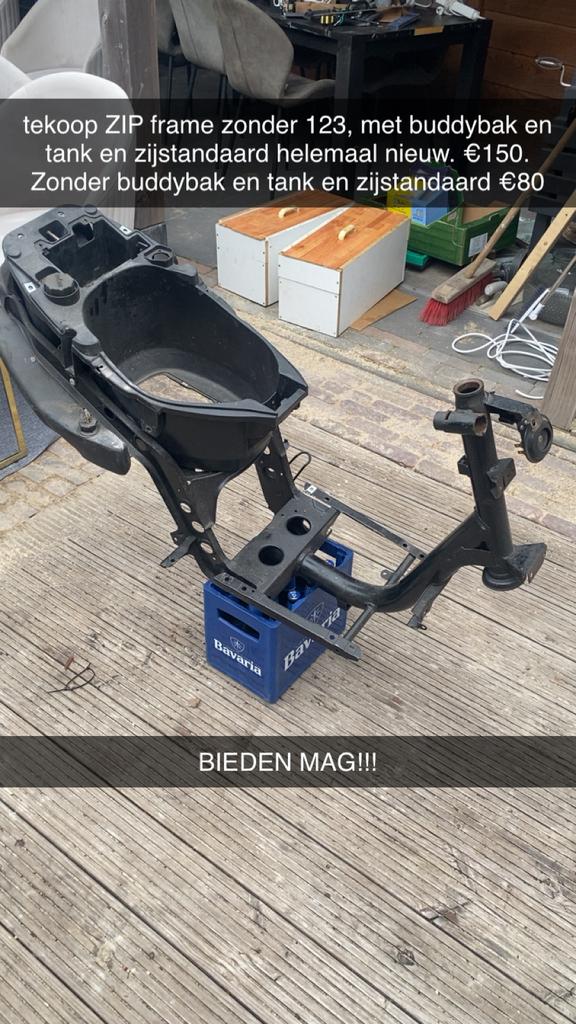 Zip frame zonder 123, Fietsen en Brommers, Brommeronderdelen | Scooters, Ophalen, Zo goed als nieuw, Frame, Piaggio