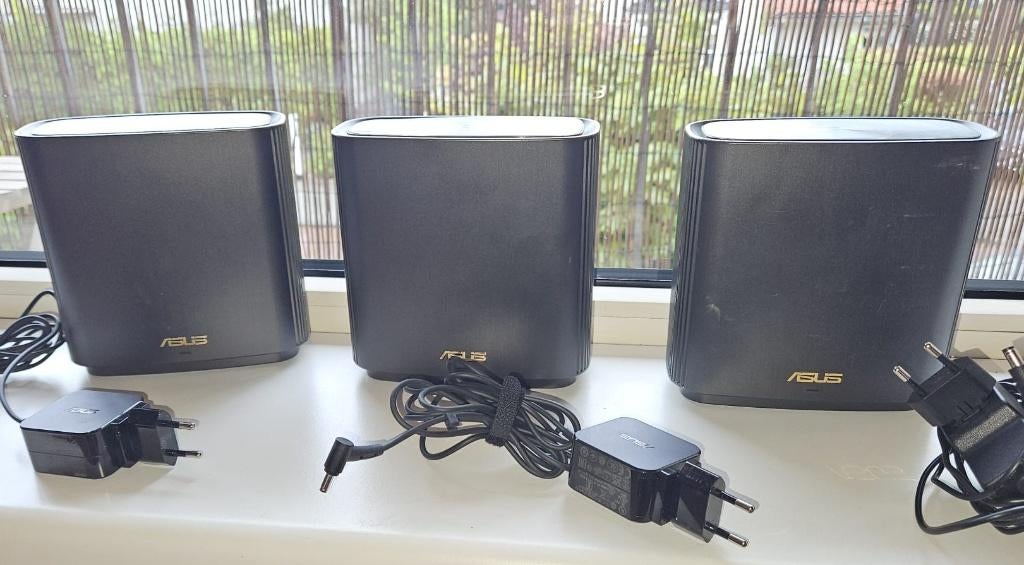 3 stuks ASUS XT8 AX6600 Tri-Band WiFi Router - Mesh WiFi, Ophalen, Zo goed als nieuw, Router, ASUS