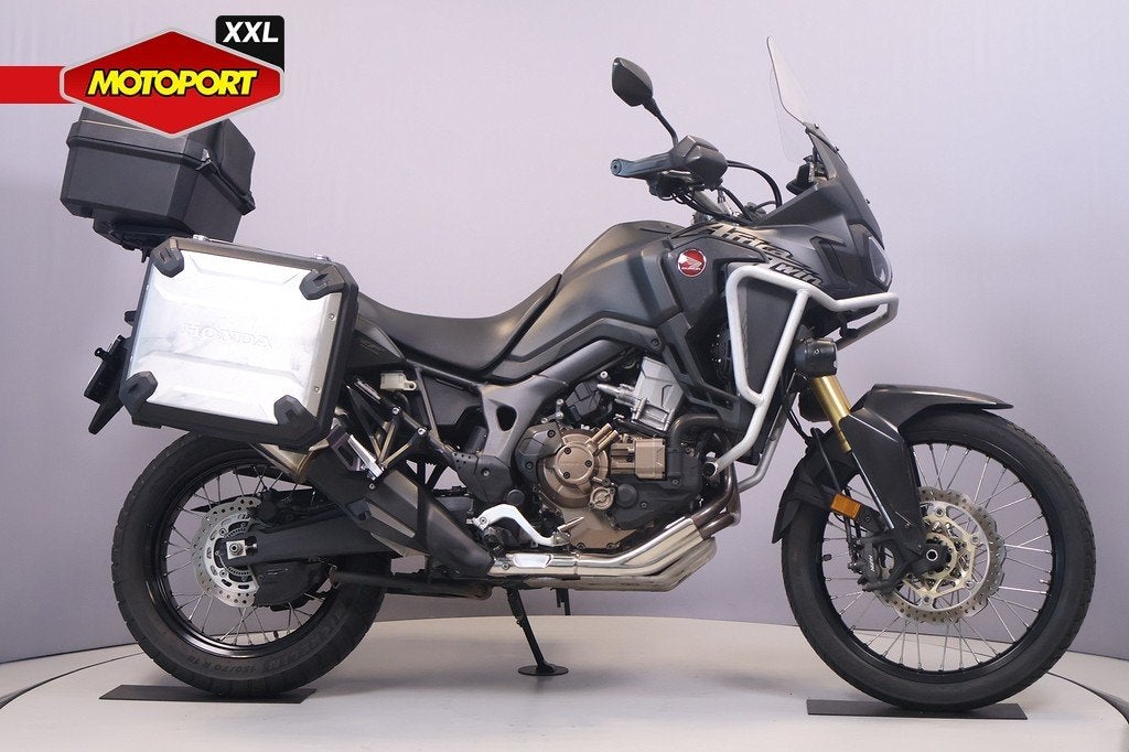 Honda CRF 1000 AFRICA TWIN DCT (bj 2017), Motoren, Honda Motor Europe Ltd, Toermotor, Customer.service@honda-eu.com, Rivium Boulevard 200-234
2909 LK  Capelle aan den Ijssel, NL