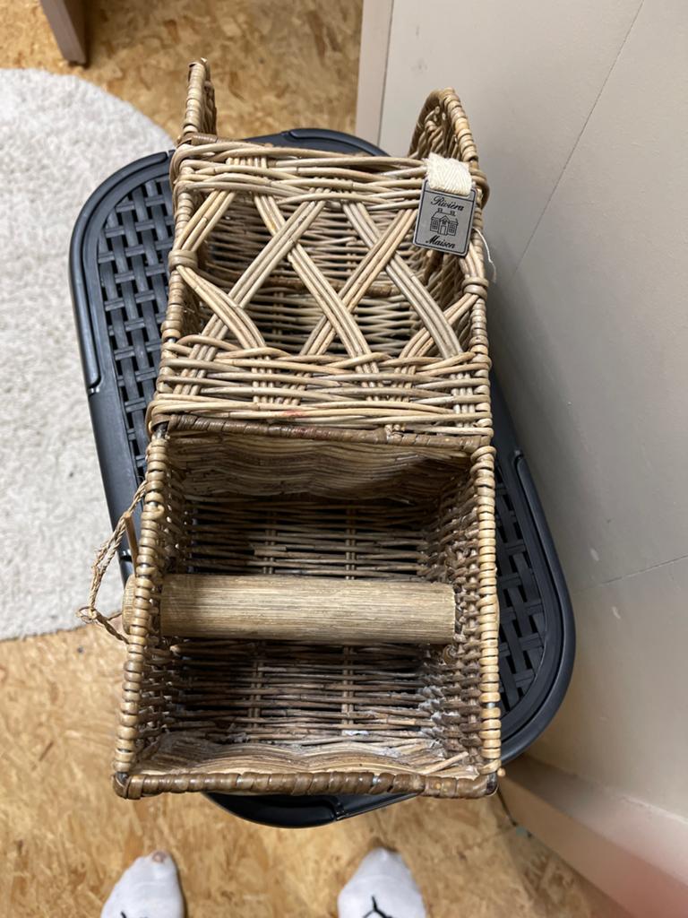 Riviera Maison WC rol houder - Landelijke stijl, Huis en Inrichting, Woonaccessoires | Krantenbakken en Lectuurbakken, Ophalen of Verzenden