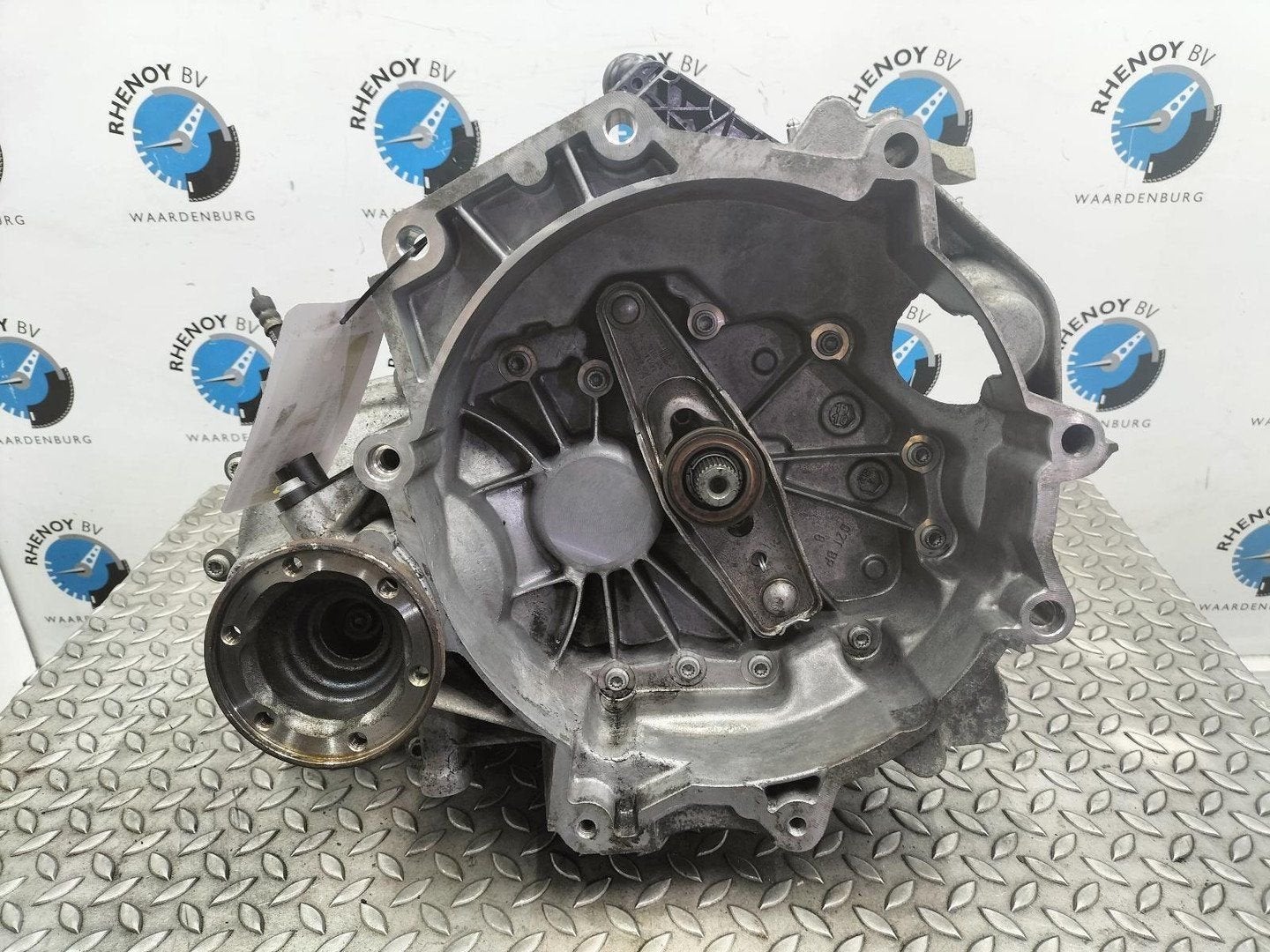 VOLKSWAGEN POLO 6R1 1.2 Easyline  TRANSMISSIE / VERSNELLINGS, Ophalen of Verzenden, Gebruikt, Stiba lid