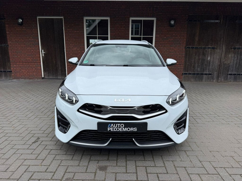 Kia Ceed Sportswagon 1.6 GDI PHEV DynamicPlusLine | 1e eigen, Auto's, Kia, 8 kWh, Gebruikt, Leder en Stof, Wit
