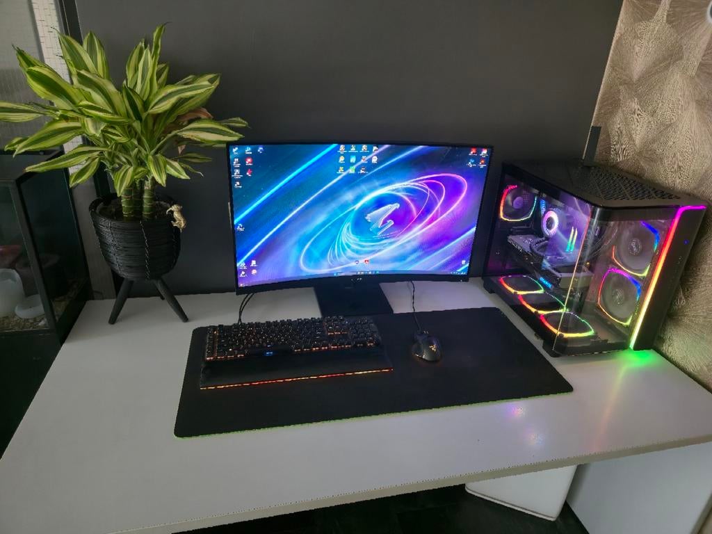 Complete game pc setup i7 14700k rtx 4070ti super 64gb ram, Computers en Software, Desktop Pc's, Zo goed als nieuw, 4 Ghz of meer
