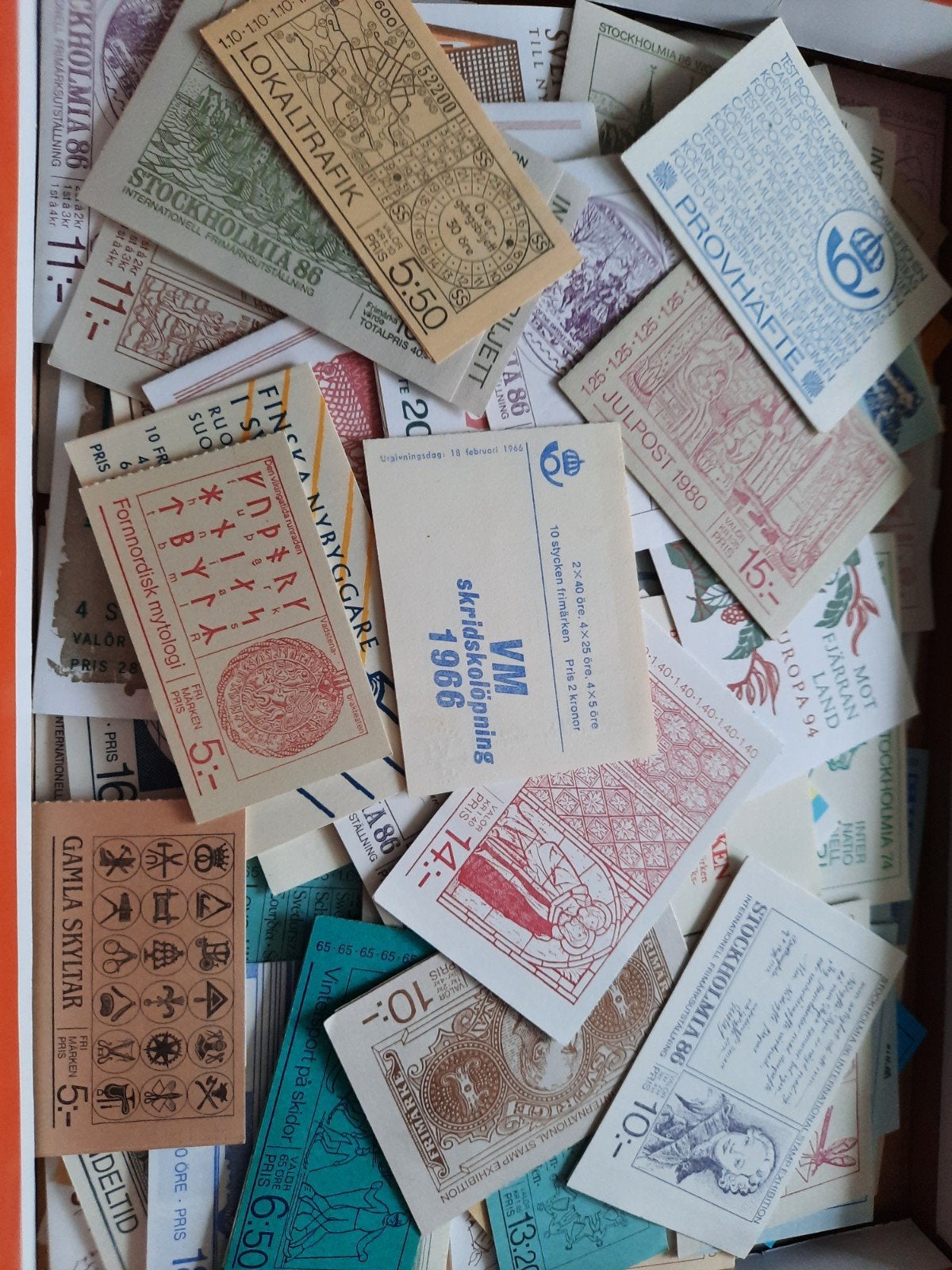 110 Postzegelboekjes Zweden - Diverse Uitgaven, Postzegels en Munten, Verzenden, Buitenland