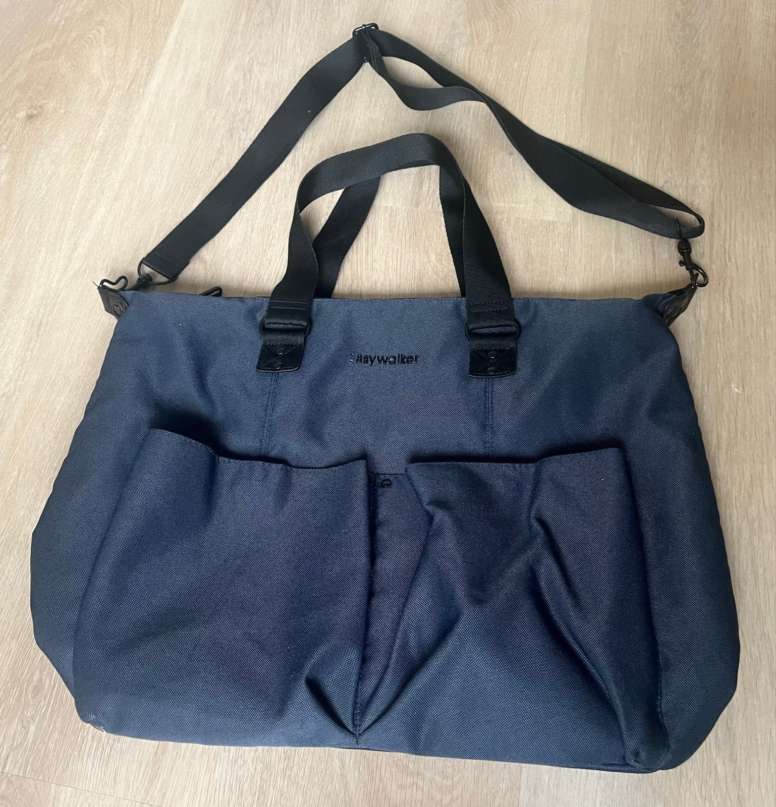 Easywalker luiertas met tasorganizer en verschoningsmatje, Verzorgingstas, Overige merken, Sluiting, Blauw