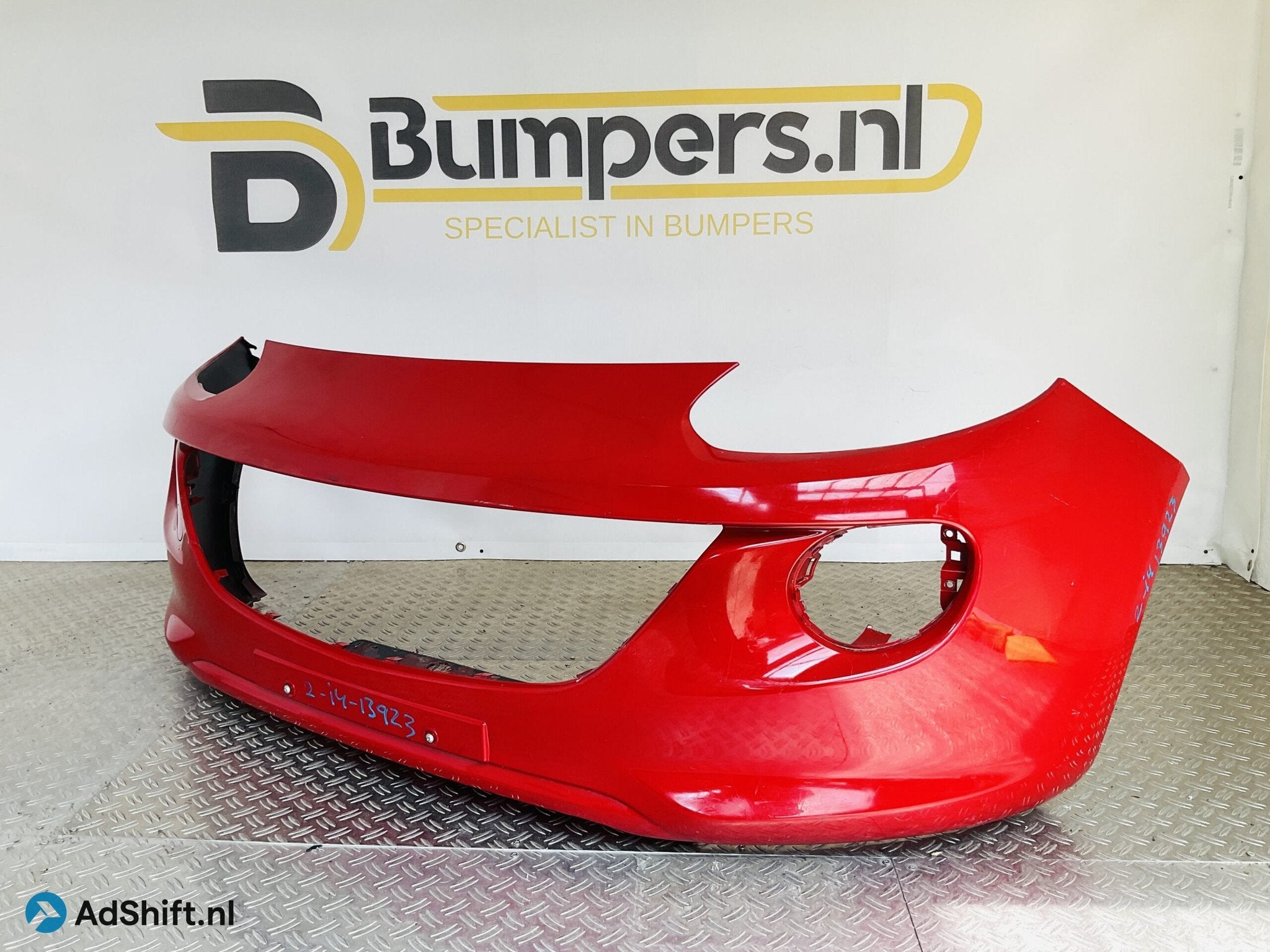 Bumper Opel Adam 2013-2019 13355266 Voorbumper 2-i4-13923z, Auto-onderdelen, Bumper