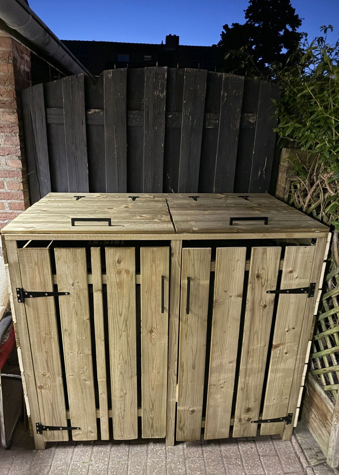 Houten containerberging voor twee containers, Ophalen, Hout, Containerberging