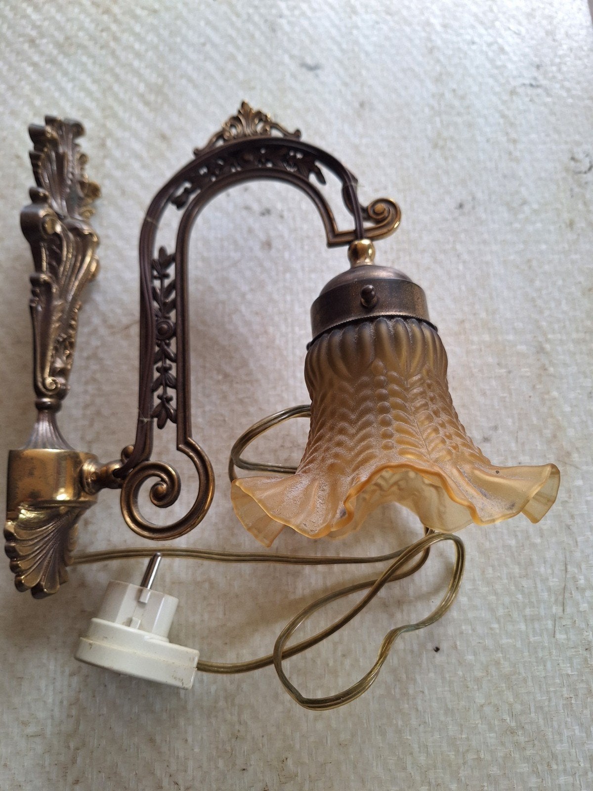 Bronskleurige schemerlamp, Ophalen of Verzenden
