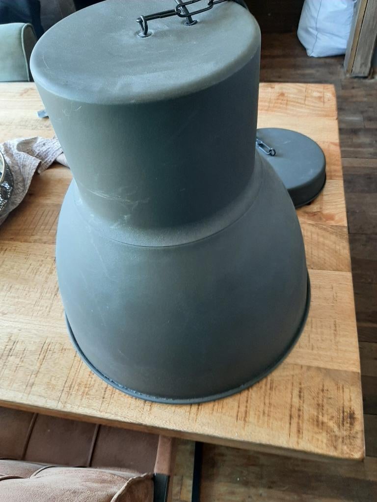 Stoere industriële hanglamp - grijs metaal, Ophalen of Verzenden, Gebruikt, Metaal, Industrieel