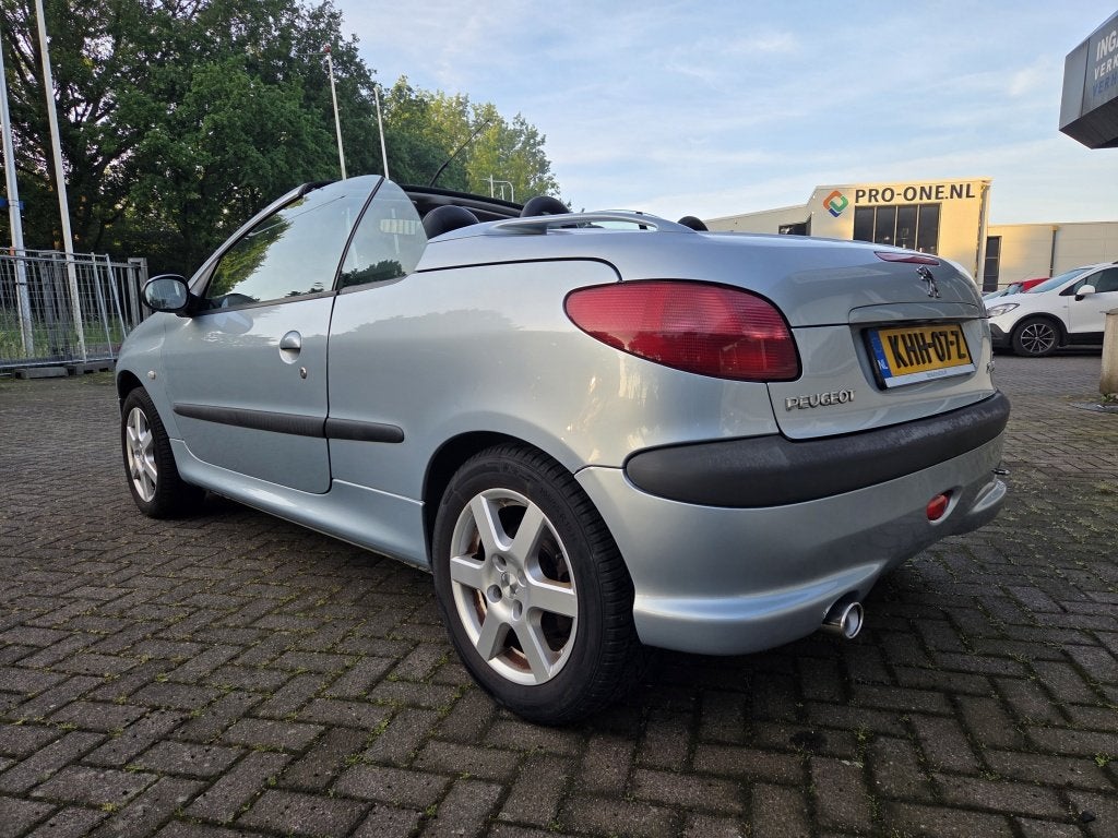 Peugeot 206 CC 2.0-16V (bj 2001), foto 8