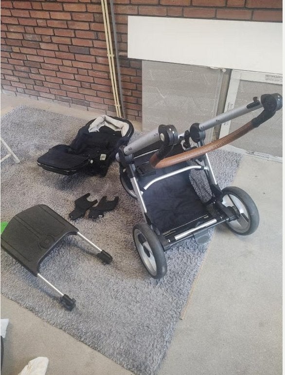 mutsy kinderwagen, Ophalen, Zo goed als nieuw, Combiwagen, Mutsy