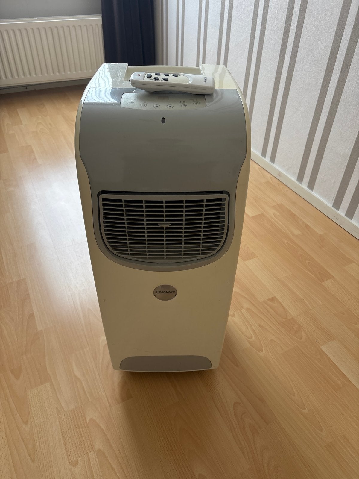 Amcor Mobiele Airco met Afstandsbediening, Witgoed en Apparatuur, Ophalen, Gebruikt, Minder dan 60 m³, 3 snelheden of meer