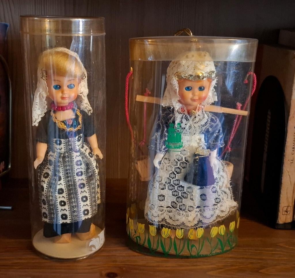 Vintage Hollandse Pop in Klederdracht 2 stuks, Ophalen of Verzenden, Gebruikt, Overige typen