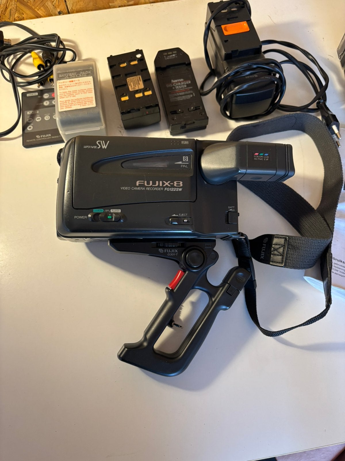 Fujix-8 FG122SW PAL 8mm Videocamera - niet getest, Ophalen of Verzenden