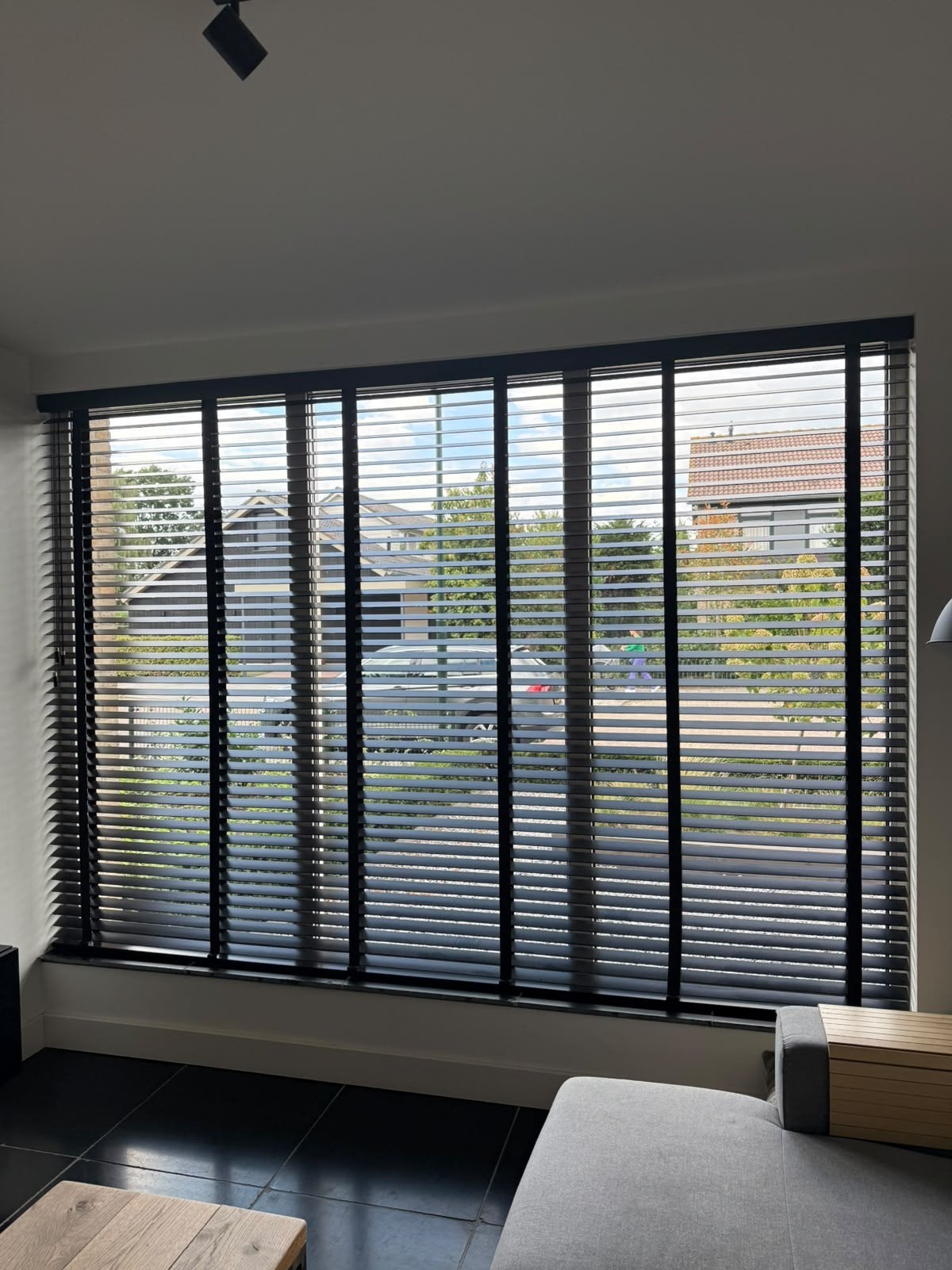 Houten jaloezieën 50mm, 210x300cm, links bediening, Ophalen, Jaloezie, Gebruikt, Ladderband