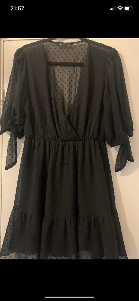 Zwarte Zara jurk met stippen, maat M, Maat 38/40 (M), Zwart, Ophalen of Verzenden, Gedragen