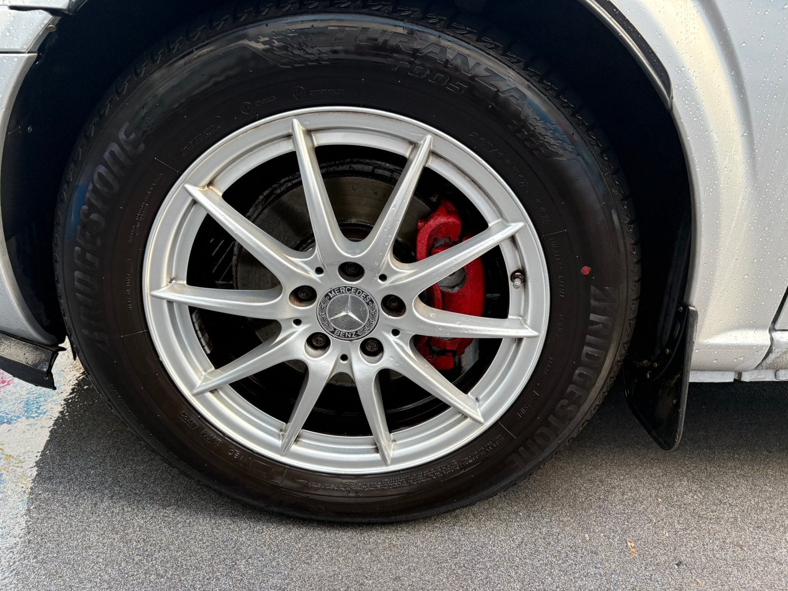 Mercedes benz velgen 17 inch Origineel met banden, Auto-onderdelen, Ophalen, 17 inch, Zomerbanden, Bestelwagen