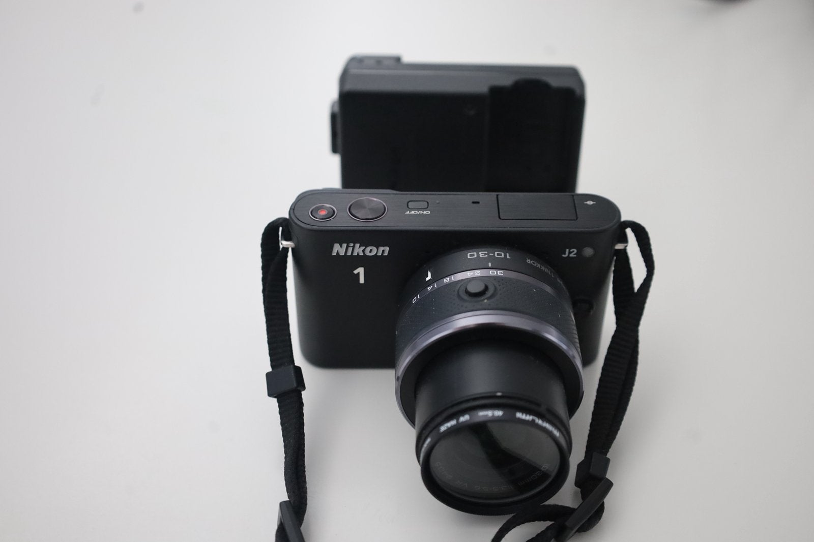 Nikon J2 digitale compact camera, Audio, Tv en Foto, Fotocamera's Digitaal, Gebruikt, Accu, 10 megapixels, Ophalen of Verzenden