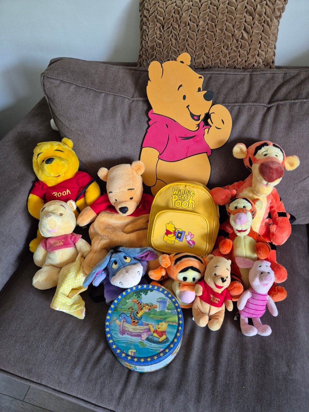 Winnie de Poeh knuffelcollectie met rugzak en blik, Ophalen of Verzenden, Zo goed als nieuw