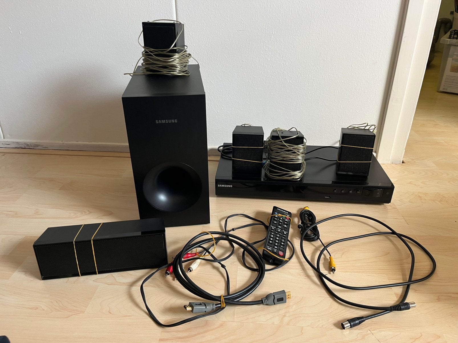Home cinema set van samsung, Ophalen of Verzenden, Zo goed als nieuw, Overige merken, Blu-ray-speler