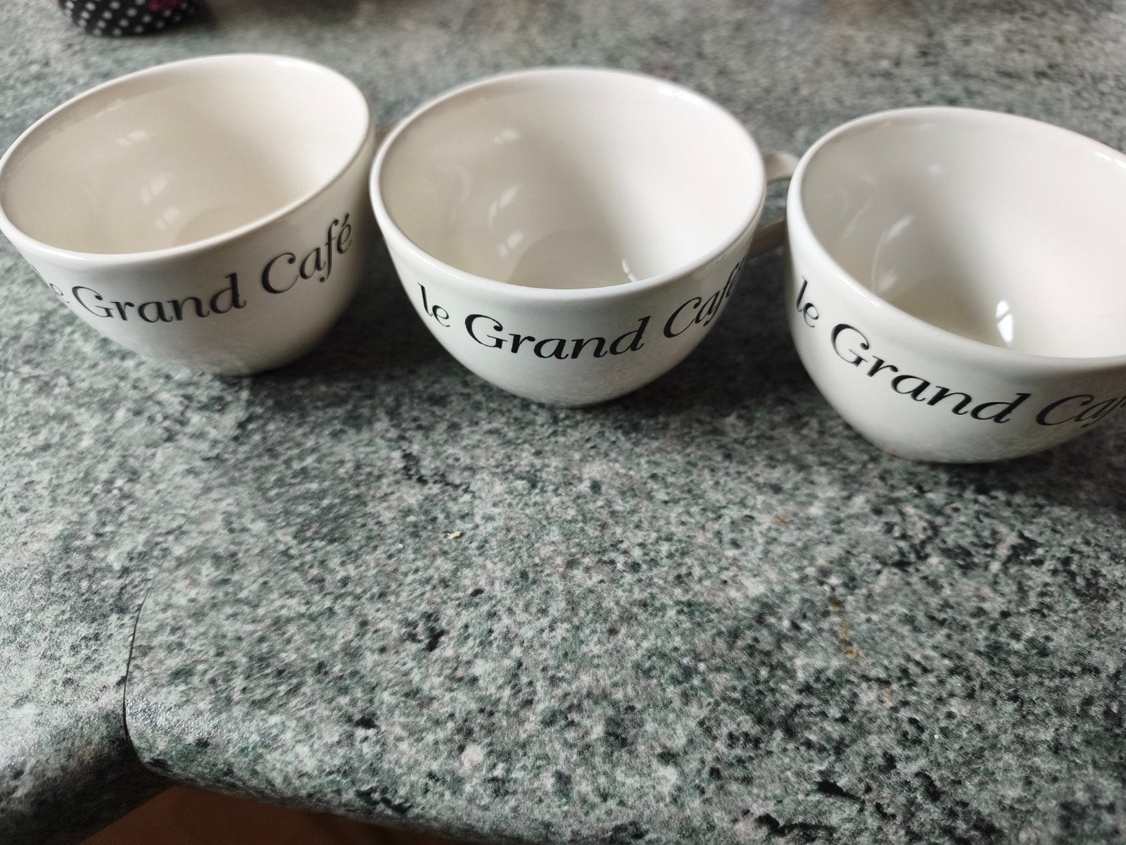 3 kopjes van le grand cafe, Ophalen of Verzenden, Gebruikt