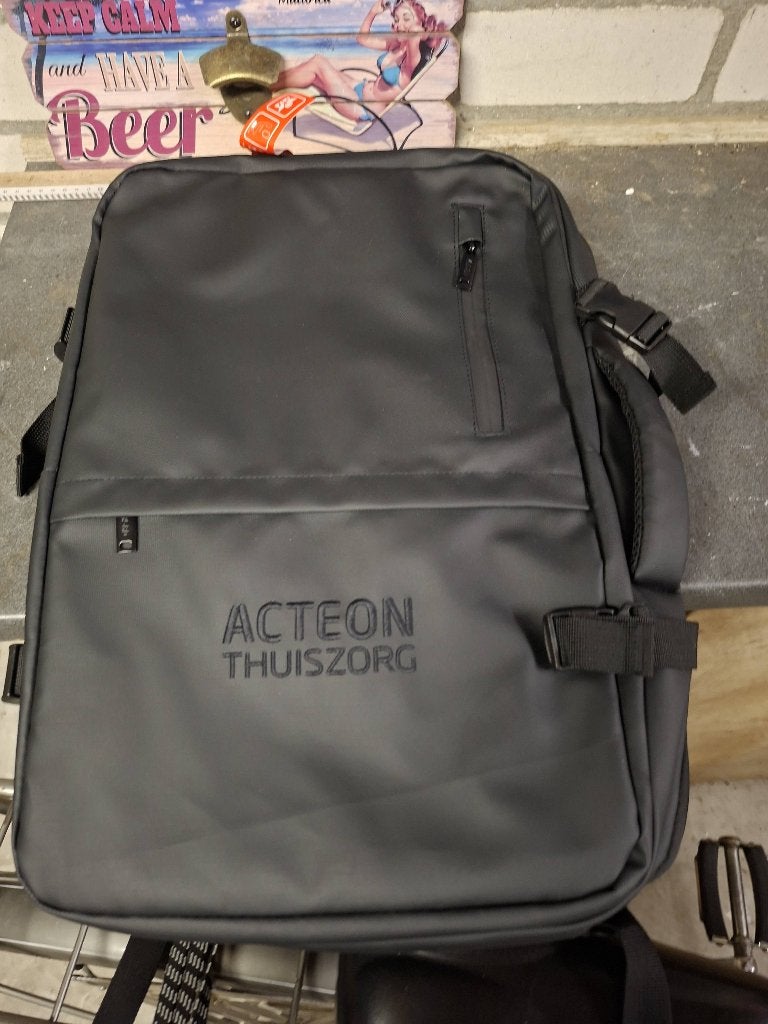 rugzak/laptoptas, Sieraden, Tassen en Uiterlijk, Overige merken, 25 tot 40 cm, Nieuw, Ophalen of Verzenden