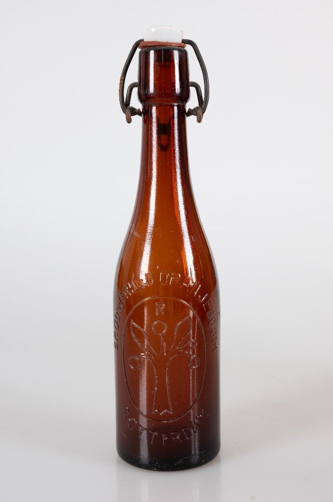 Oude beugel bierfles Brouwerij d`Oranjeboom, Verzamelen, Biermerken, Ophalen of Verzenden, Gebruikt, Flesje(s), Oranjeboom