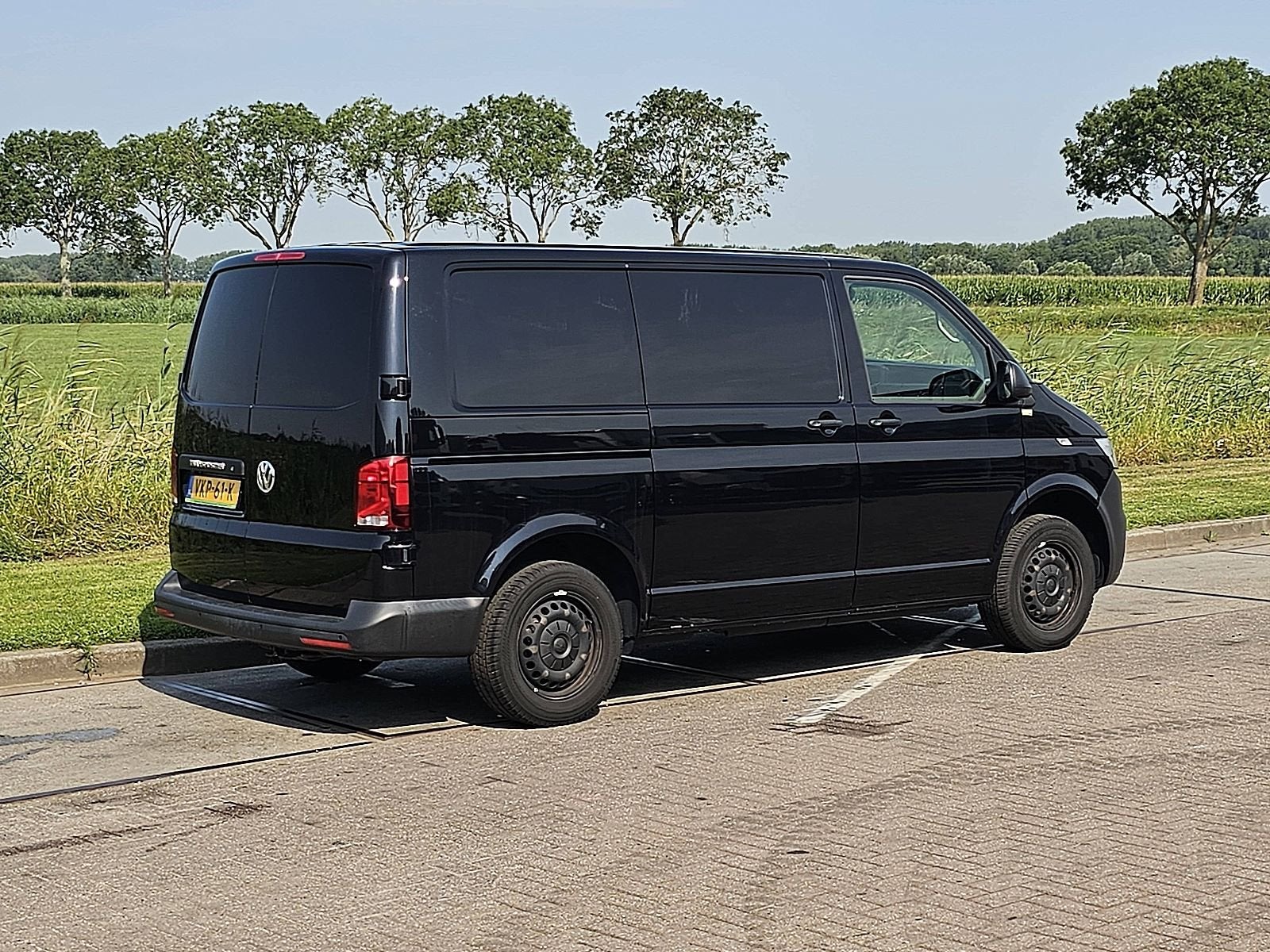VOLKSWAGEN TRANSPORTER 2.0 TDI t6.1 150pk navi nap!, Auto's, Euro 6, 4 cilinders, 150 pk, Volkswagen