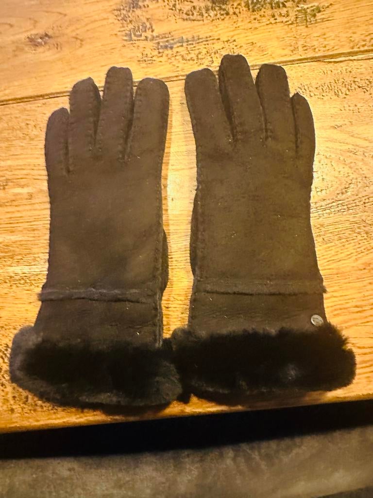 Uggs dames handschoenen suède, Ophalen, Gedragen, Maat 42/44 (L), Handschoenen