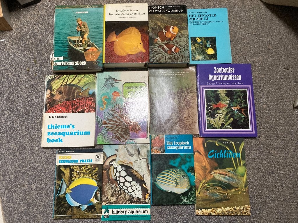 Aquariumboeken, Dieren en Toebehoren, Vissen | Aquaria en Toebehoren, Ophalen, Gebruikt