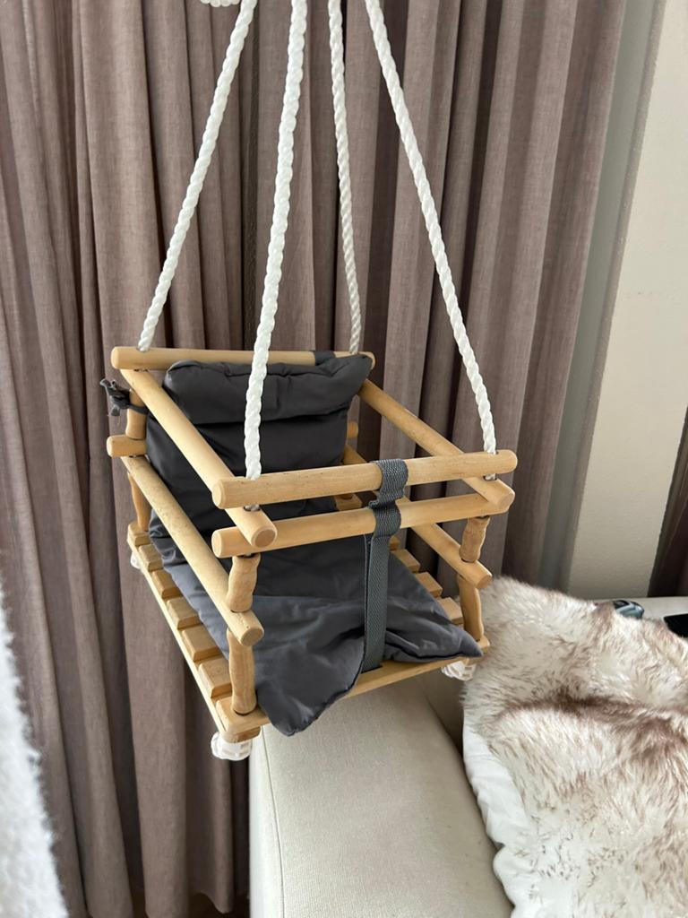 Babyschommel / Hangstoel voor baby of peuter – hout, Ophalen of Verzenden