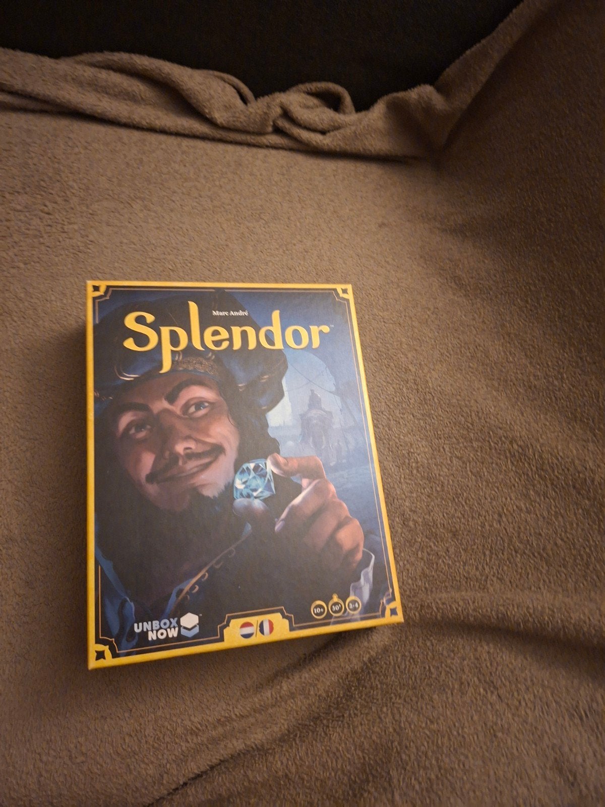 Splendor Bordspel - Strategisch Edelstenen Verzamelen, Een of twee spelers, Ophalen of Verzenden, Zo goed als nieuw, Space Cowboys