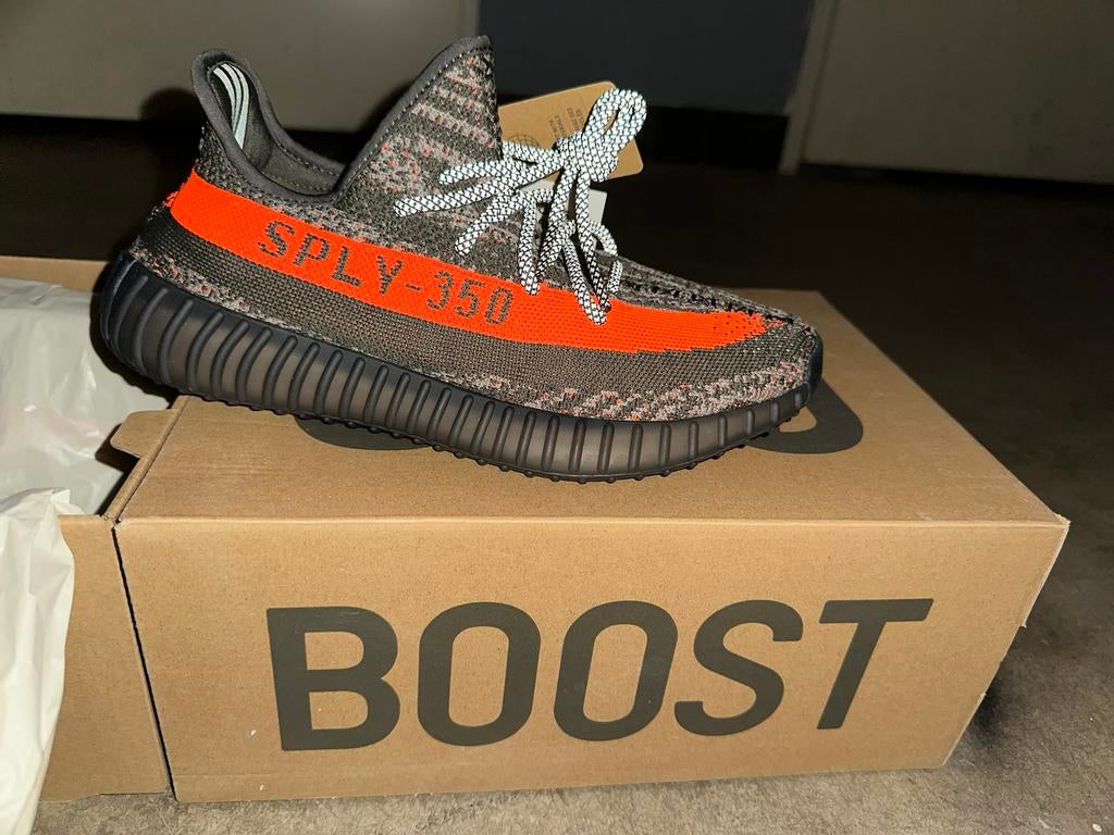 Yeezy 350 boost, Ophalen of Verzenden, Nieuw