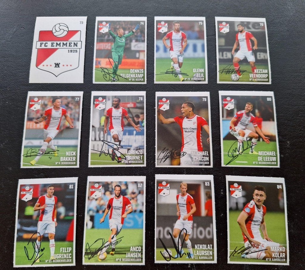 Complete set stickers FC Emmen 2019/20, Ophalen of Verzenden, Zo goed als nieuw, Overige binnenlandse clubs, Poster, Plaatje of Sticker