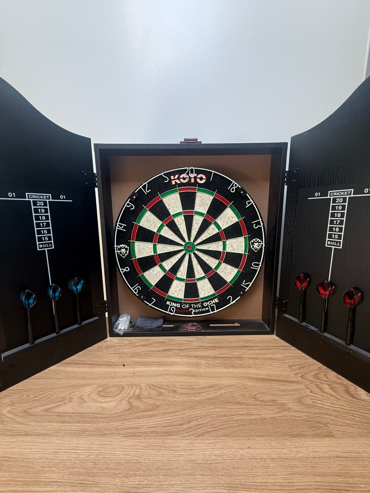 Dartbord, Ophalen, Zo goed als nieuw, Dartbord