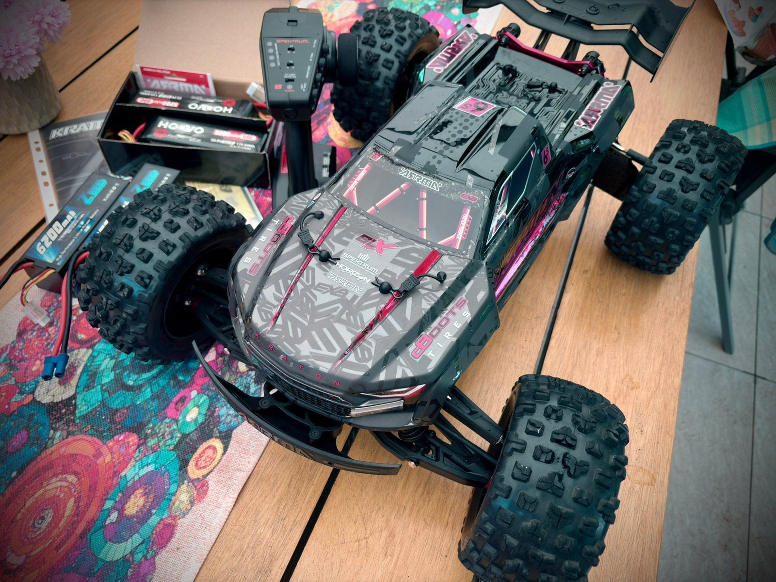 ARRMA Kraton 6S EXB Extreme Bash 4 Accu’s Zo goed als nieuw!, Auto offroad, Zo goed als nieuw, Overige schalen, Ophalen