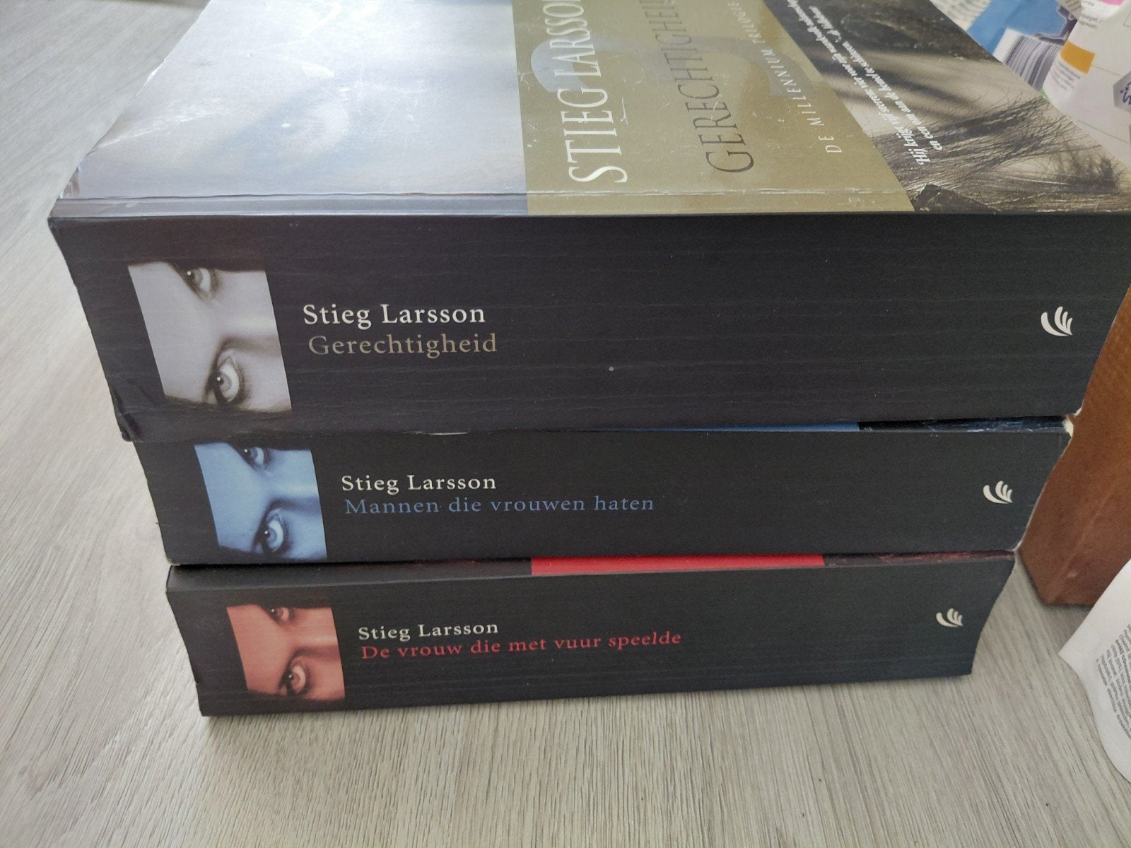 Millennium Trilogie Stieg Larsson - 3 Boeken Set, Boeken, Ophalen of Verzenden, Gelezen, Stieg Larsson, Tv-bewerking