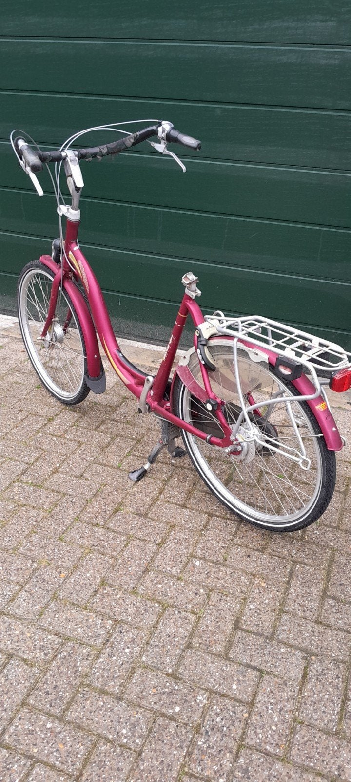 gratis moederfiets ps goede banden trouwens, Fietsen en Brommers, Ophalen, 2 zitjes, Gebruikt, Overige merken