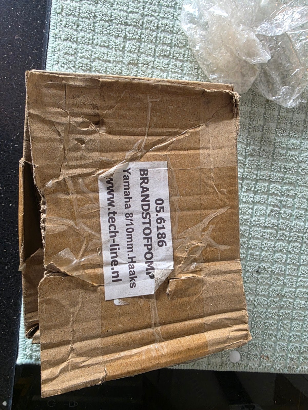 Brandstofpomp Yamaha 8/10MM haaks, nieuw in doos, Ophalen of Verzenden, Nieuw