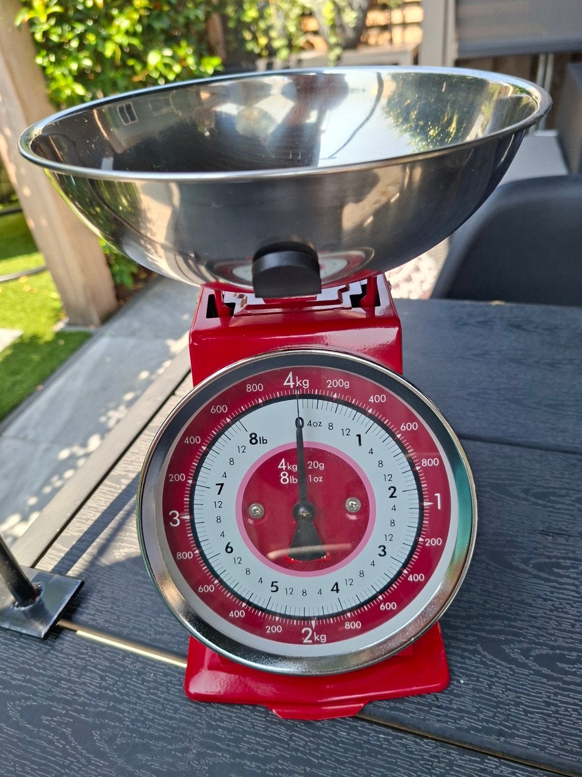 Rode Typhoon retro Keuken weegschaal nieuwweegschaal - Analo, Minder dan 10 kg, Keukenweegschaal, Nieuw, Ophalen of Verzenden