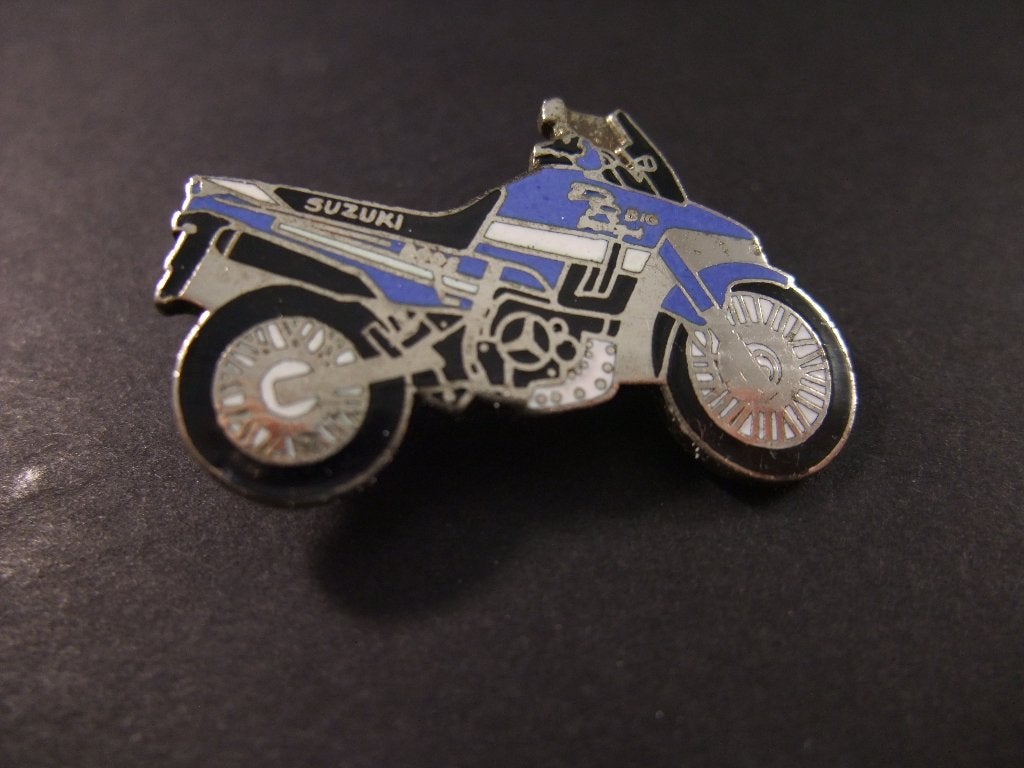 Suzuki DR800 all-road motor jaren negentig,emaille pin, Ophalen of Verzenden, Gebruikt, Overige onderwerpen