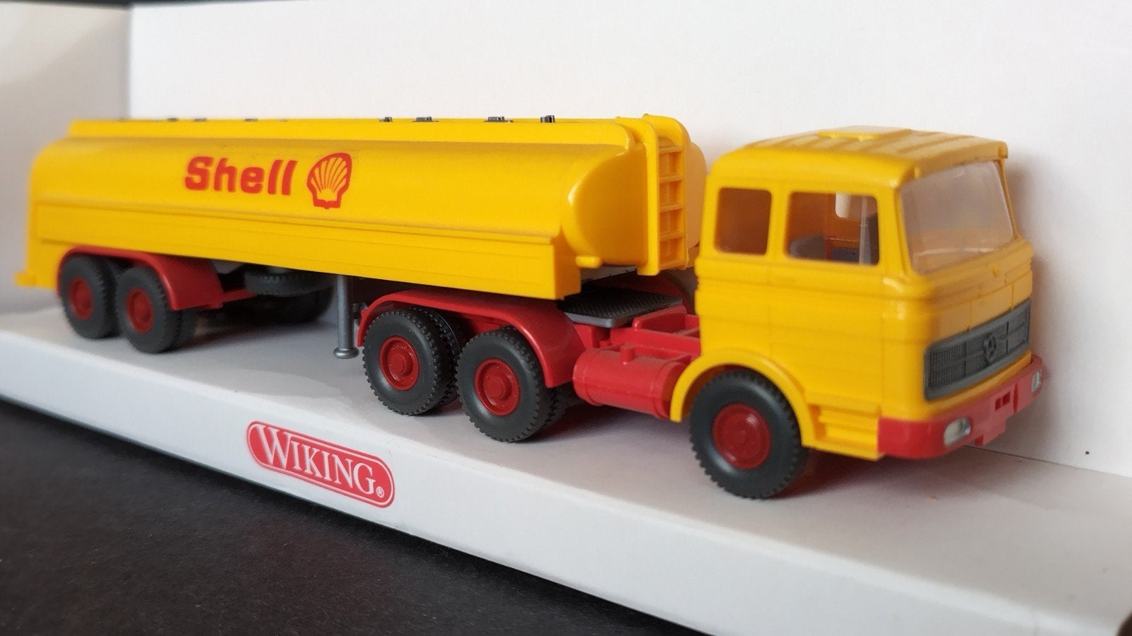 Mercedes Benz Lp 2223 Shell Tanker 1:87 Wiking pol, Berlin, Wiking, Verzenden, Wiking